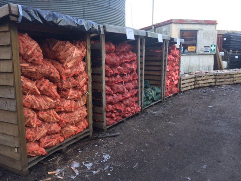 Logs & kindling Nettlebed Sawmill