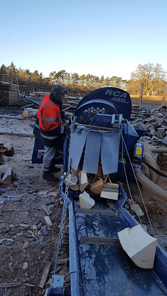 Processing firewood Nettlebed Sawmill